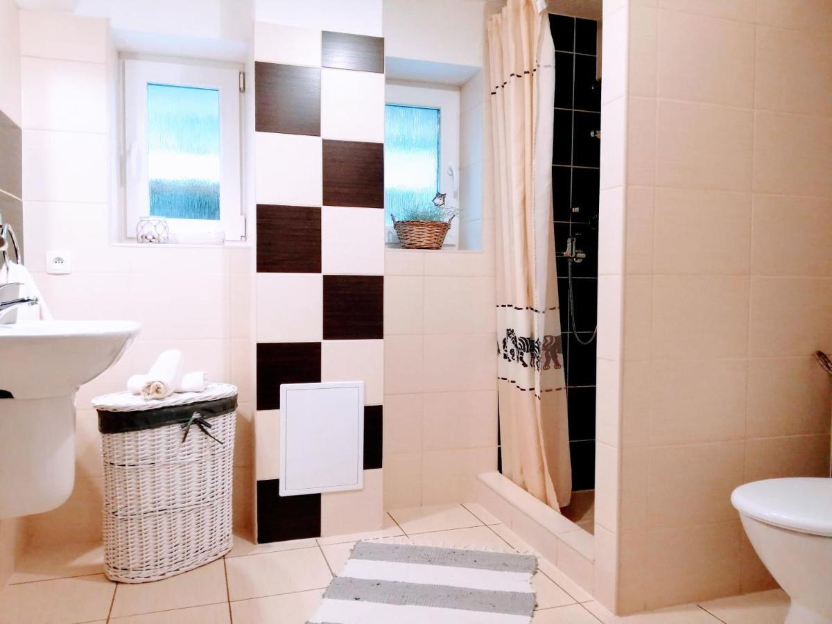 Apartman Paula -Dovolenka Pri Aquaparku Liptovský Mikuláš Εξωτερικό φωτογραφία